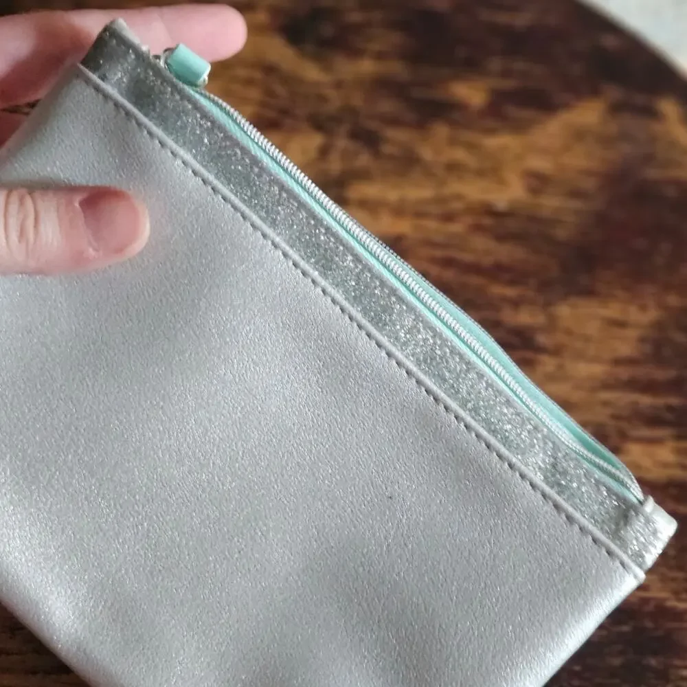 ipsy this snow